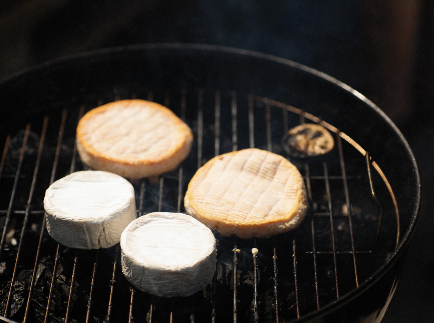 Fromage grillé au barbecue